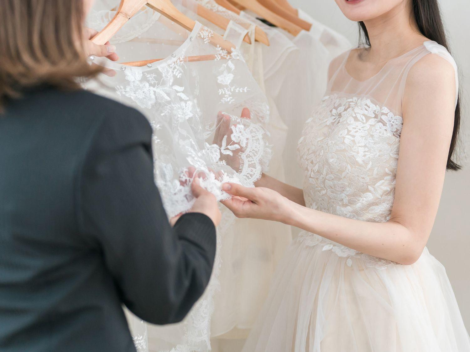 ウェディングドレス